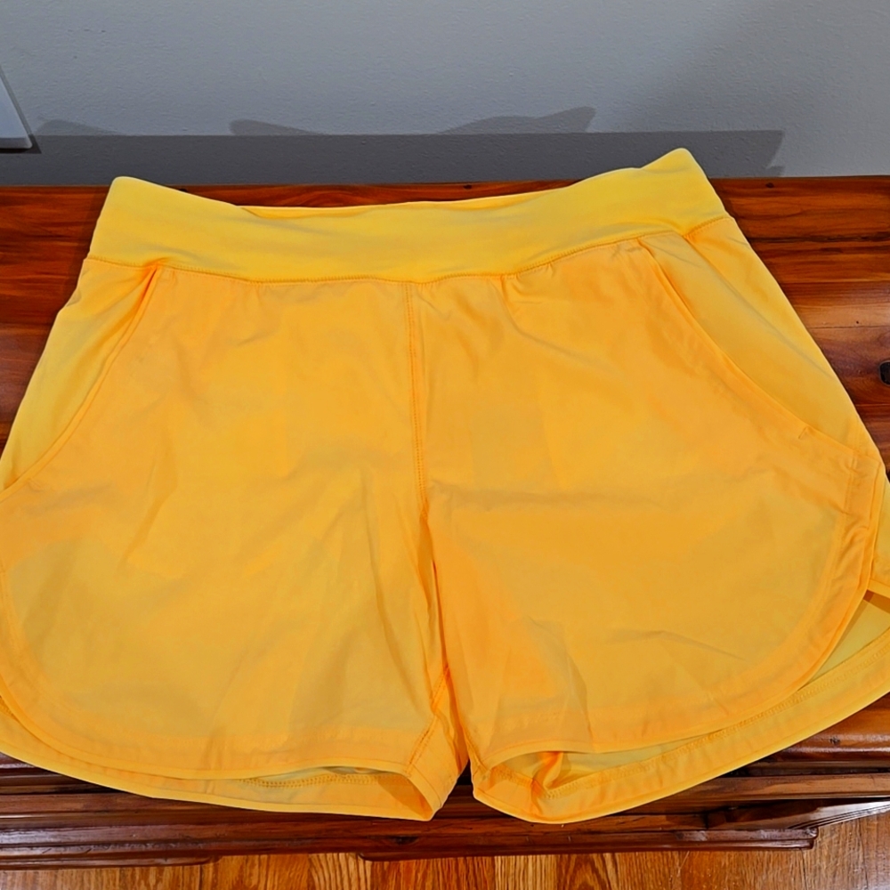 Lands' End Women's SunShade Board Shorts, Bright Yellow, 10, New W/O Tag